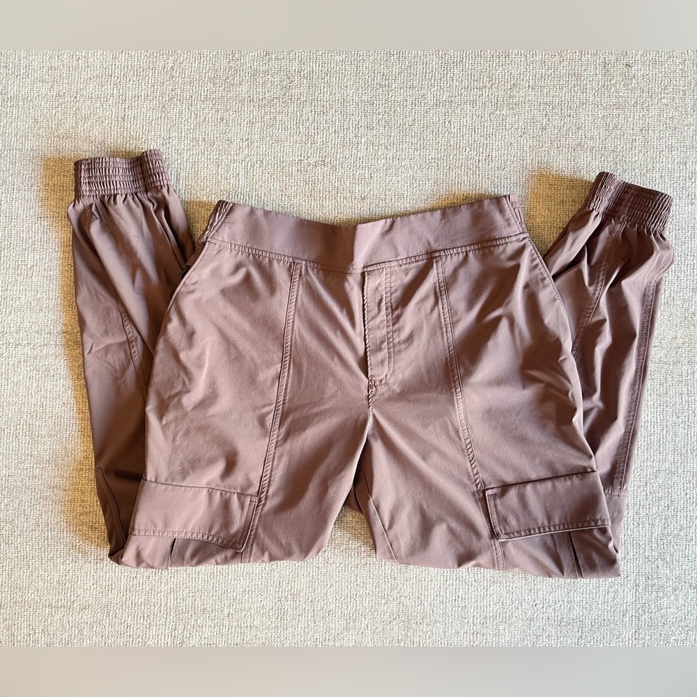 Athleta Chelsea Utility Jogger